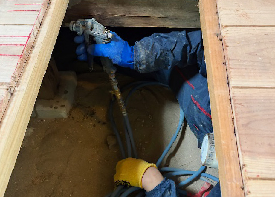 現場での施工の様子を撮影した写真